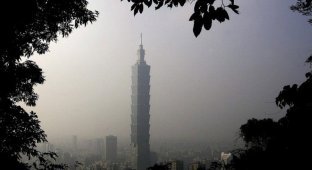 Tallest buildings (11 photos)