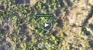 Border guards drop drones destroyed 2 enemy ammunition depots in the Bakhmut direction