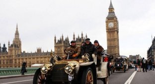 Автопробег старинных автомобилей в Англии