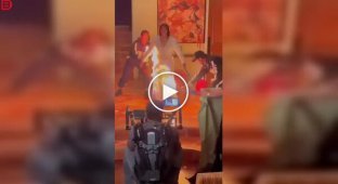 71-летняя каскадерша загорелась на съемках и установила рекорд