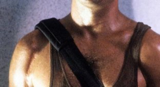 Брюс Уиллиса переселили в отдельный дом на фоне прогрессирующей деменции (2 фото)