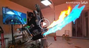 Житель Китая собрал геймерскую кабину истребителя