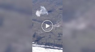 Footage from FPV drones of the 3rd Assault Brigade conducting air strikes against advancing Russian infantry near Orlovka