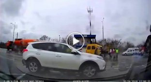 В Калмыкии в ДТП пострадали десять человек