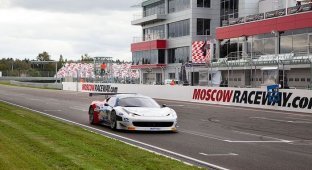 Российская серия чемпионата мира GT1 и GT3 на MoscowRaceway (59 фото)