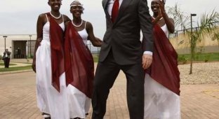  Поездка Буша по Африке (19 Фото)