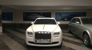 Коллекция автомобилей министра образования Дагестана (8 фото)