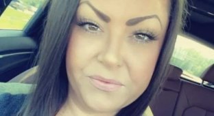 "Eyebrows with a house": girls who should be kept away from cosmetics (18 photos)