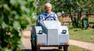 Белорусский пенсионер сконструировал электрокар (14 фото)
