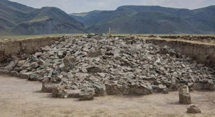 В Казахстане обнаружены древнейшие сокровища сакской эпохи (5 фото)