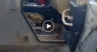 Уничтоженная техника спецназа оккупантов, которые приехали на зачистку Мариуполя