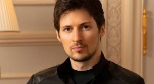 What Pavel Durov, whose Telegram was valued at $30 billion, looks like now (2 photos)