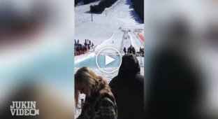 Столкновение лыжника со зрительницей