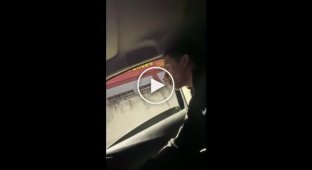 В Бразилии шутники подожгли секс-работниц из окна своей машины