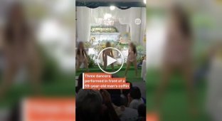 Мужчина распорядился, чтобы на его похоронах плясали полураздетые танцовщицы