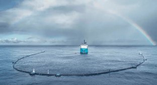 A minute of educational content: look at what the work of the Ocean Cleanup project looks like, in rendering and in practice (2 photos + 1 video)