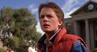 Michael J Fox: how the star of Back to the Future lives with Parkinson (6 photos + 1 video)