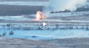 Detonation of enemy TOS-1A Solntepek ammunition after a Ukrainian drone strike near Avdeevka