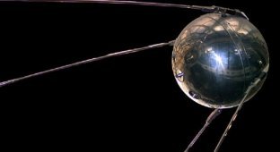 62 года Первому искусственному спутнику Земли (2 фото)