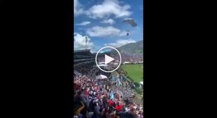 The first skydiver who attracted the attention of all spectators