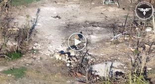 The Russian was shot down by an FPV drone with 2 kg of explosives. Video from Strike Drones