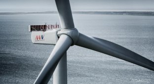 Датский ветряк-голиаф поставил рекорд по выработке энергии (3 фото)
