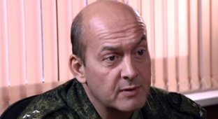 В Москве избили звезду сериала "Солдаты" Вячеслава Гришечкина (2 фото)