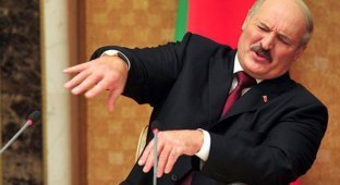 Лукашенко ополчился на женщин, претендующих на президентский престол (2 фото)