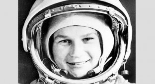 Полёту первой женщины-космонавта - 55! Наша гордость (3 фото + 1 видео)