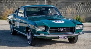 На продажу выставлен очень редкий Ford Mustang от ателье Zagato (29 фото)
