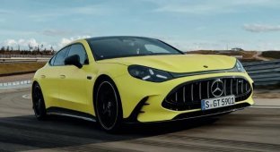 Mercedes-AMG представив електричний суперкар потужністю майже 1200 кінських сил.