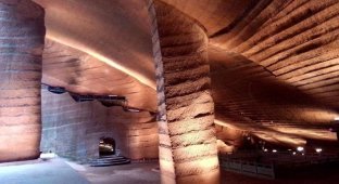 Как китайцы рыли эти пещеры (24 фото + 1 видео)