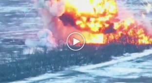 Воины 25-й ОВДБр FPV-дроном уничтожили российскую БМП-3