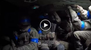 The 3rd separate air assault brigade is clearing the approaches to Bakhmut. At least 20 Muscovites fulfilled their contracts