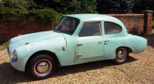Rare English car Fairthorpe Electrina 1963: one of the two surviving (9 photos)