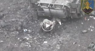 Украинские дроны-камикадзе атакуют российскую пехоту в районе Работино Запорожской области