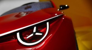 New Mercedes-Benz models will receive optics with a three-pointed star (3 photos)