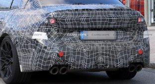 Four exhaust pipes confirm that the new BMW M3 remains powerful (2 photos)