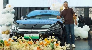 A Chinese man drove an electric BYD for 500,000 kilometers and received a new electric car as a gift (2 photos)