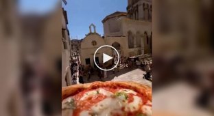 В Італії ресторан запустив доставку піци за допомогою дронів