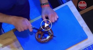 A contestant on the show managed to split a pretzel perfectly.