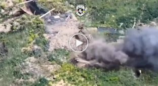 Our soldiers eliminated the occupier: the body of the invader did a somersault in the air