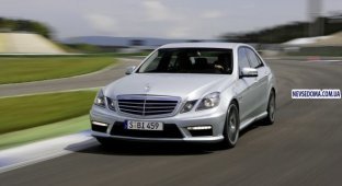 Mercedes представил пакет усовершенствований интерьера E63 AMG (5 фото)