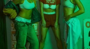 Бренд Сідні Суїні Syrn (8 фото)