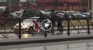 «Боевой» таксист из-за 100 рублей переехал пассажира на глазах его дочери во Всеволожске