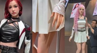 Chinese UBTech has released "ultra-bionic" robots with "skin" and facial expressions - they respond to touch and initiate dialogue (2 photos + 1 video)