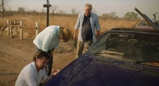 Clarkson, Hammond and May team up to film a new show (1 photo)