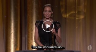 Речь Анджелины Джоли во время вручения премии Оскар