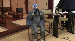 Robot monk unveiled in Japan (3 photos + 1 video)