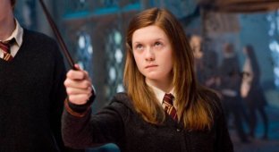 Star of "Harry Potter" actress Bonnie Wright will become a mother for the first time (5 photos)